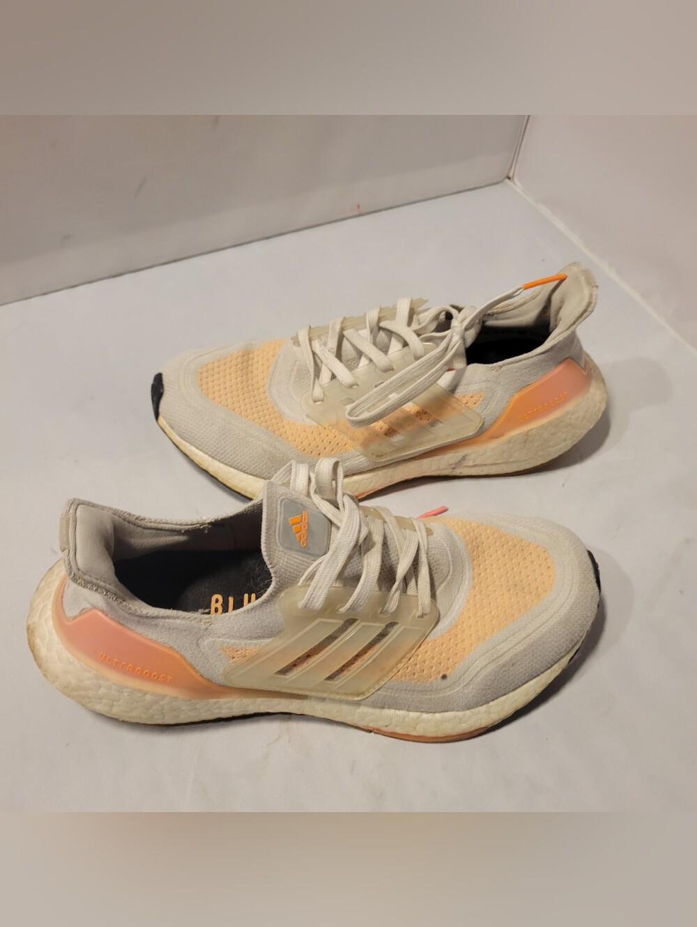 adidas Ultraboost 21 Womens Running Shoes Size 7